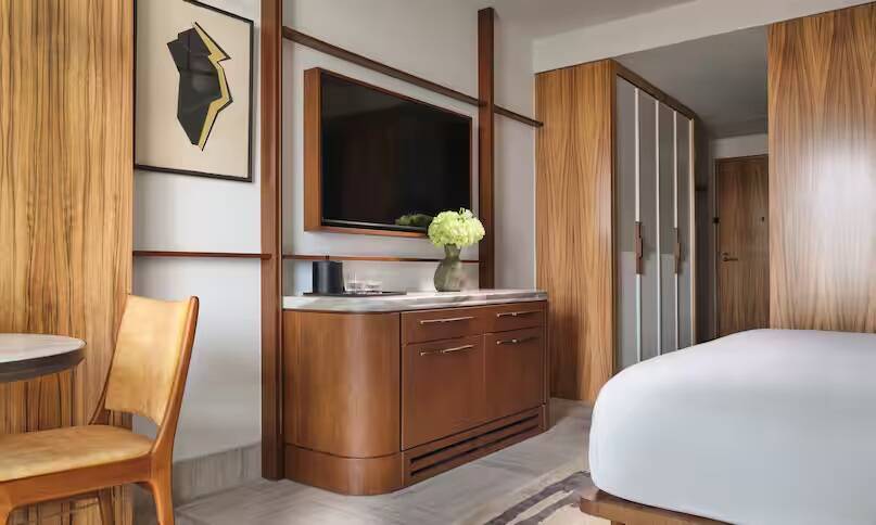 King Deluxe Room with Balcony