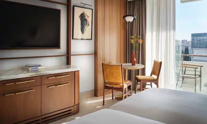 Twin Deluxe Room with Acropolis View-balcony