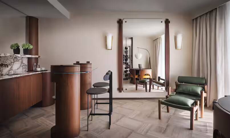 Royal Suite
