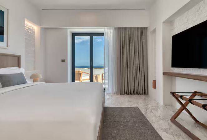 ETHERIO VILLA WITH SEA VIEW AND POOL