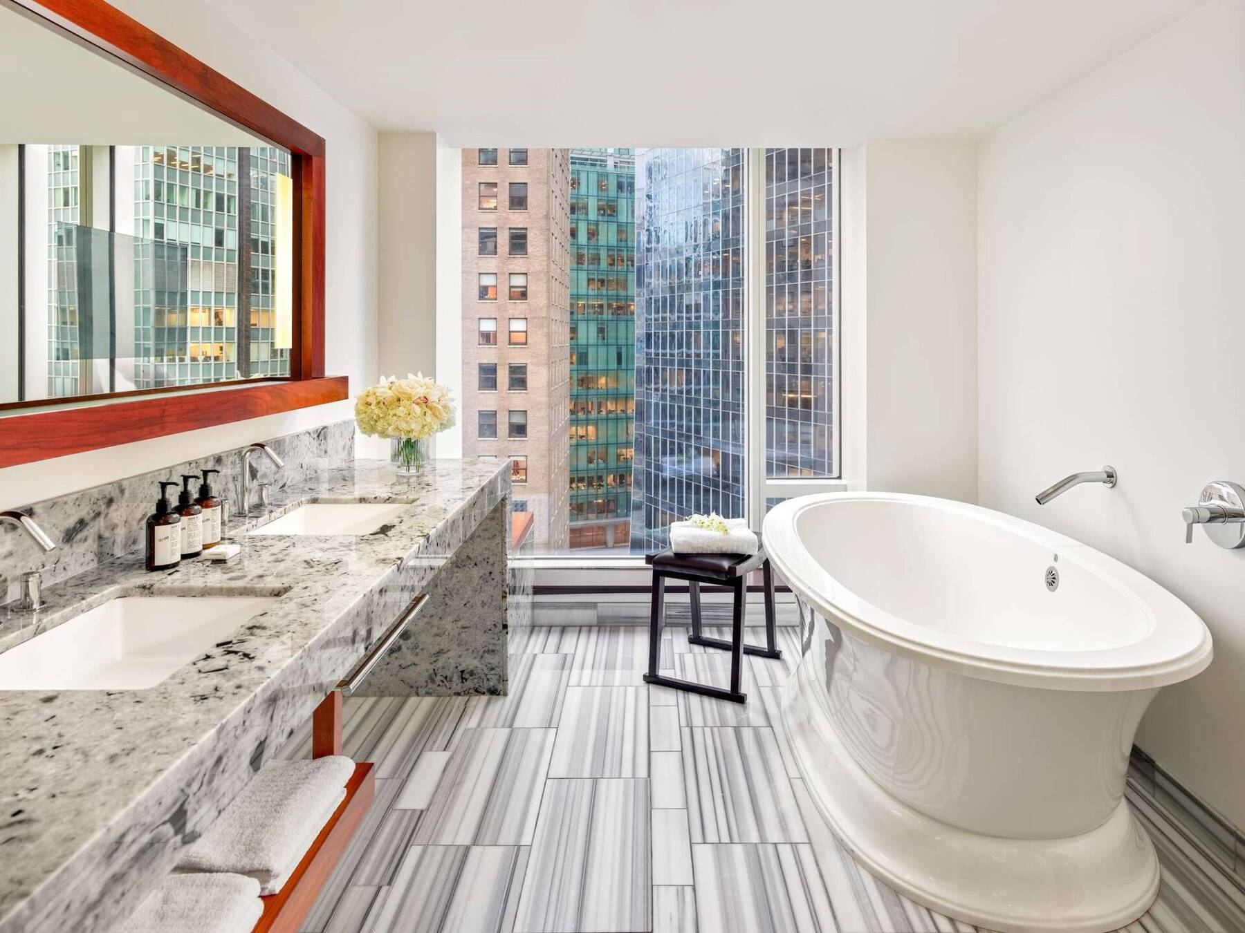 Stanley Park View Suite