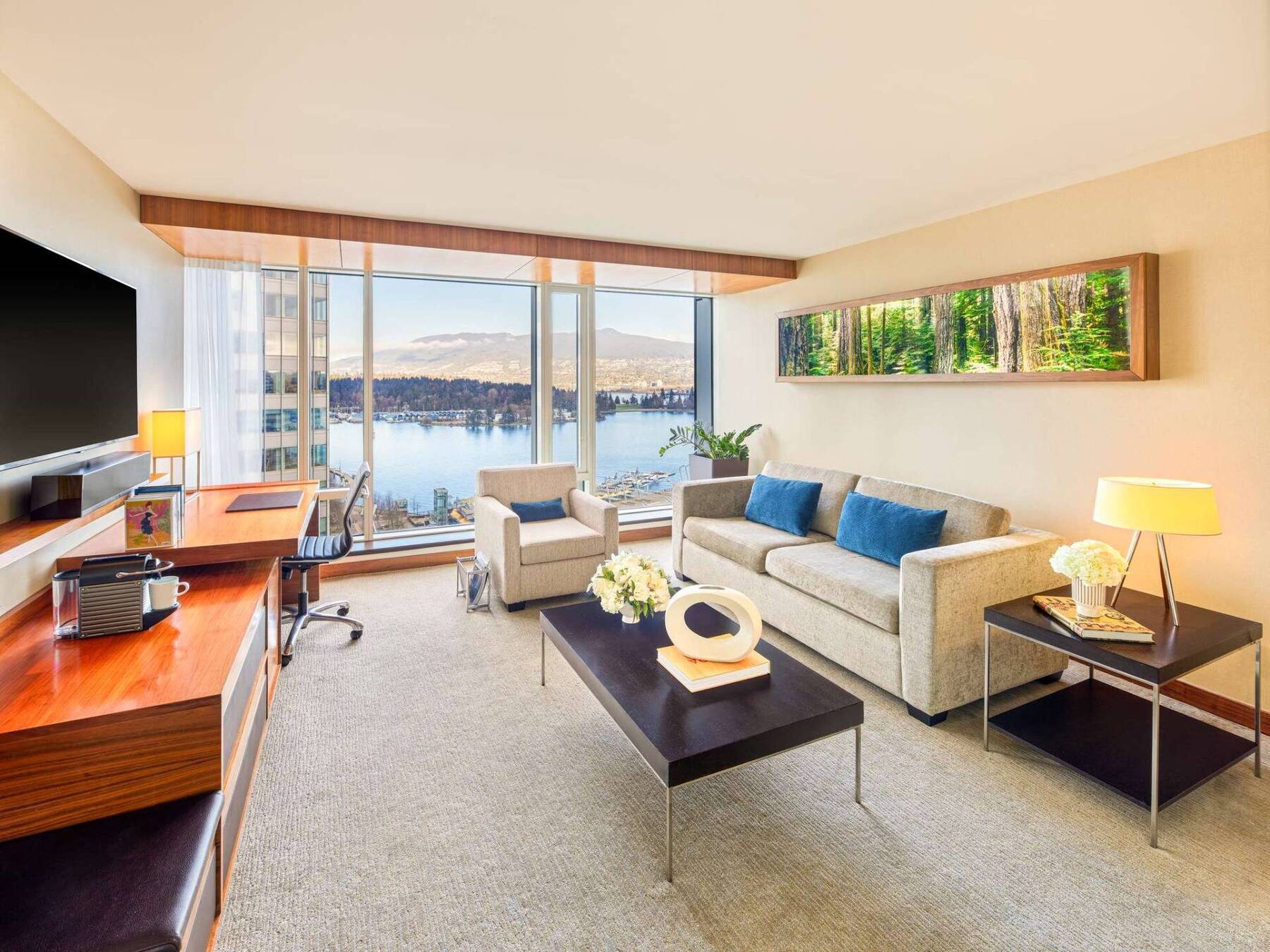 Stanley Park View Suite