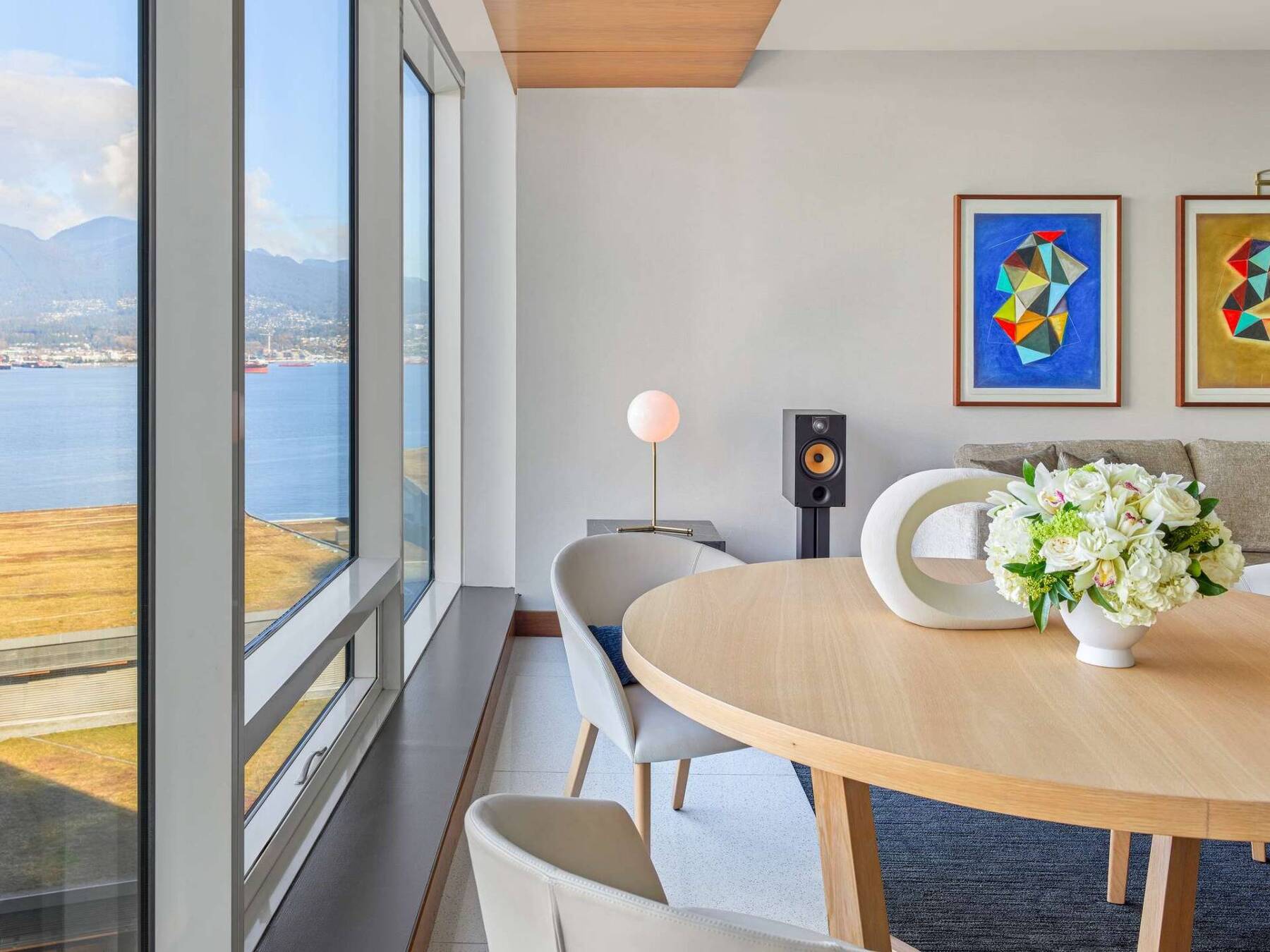 Signature Harbour View Suite