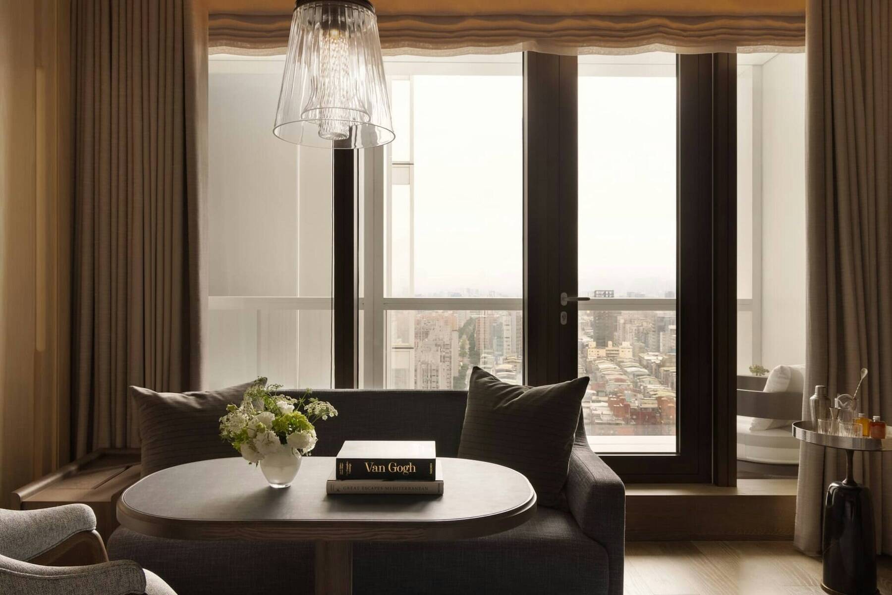PREMIER KING ROOM 