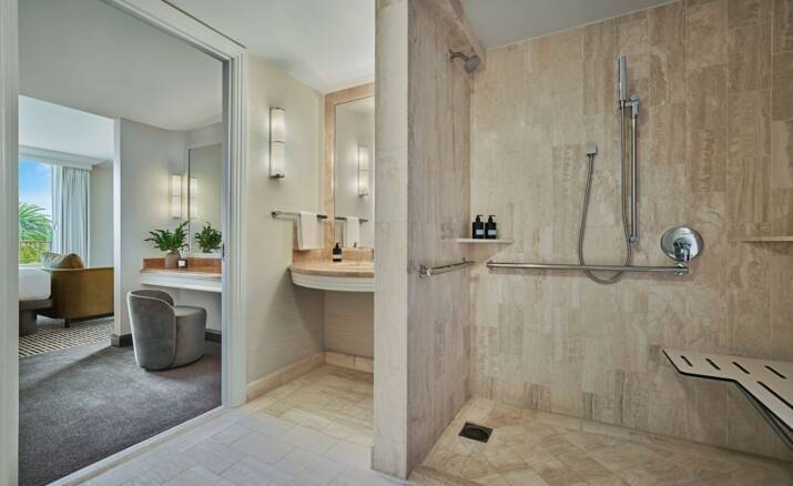 Corner Garden Accessible Suite