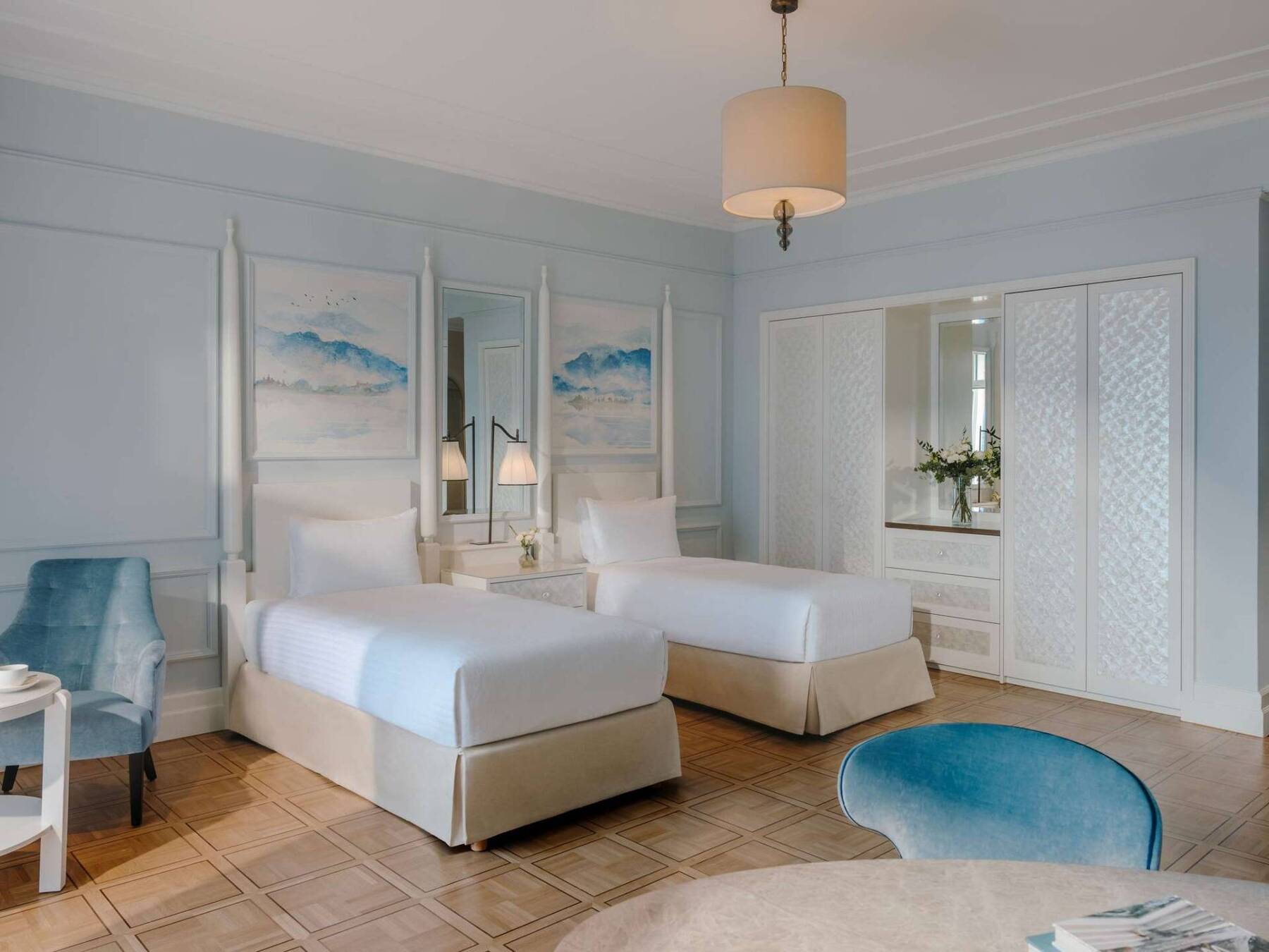 Deluxe Lake View Room - Twin Beds