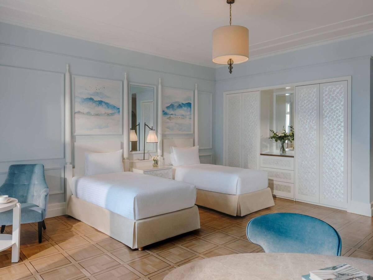 Deluxe Lake View Room - Twin Beds