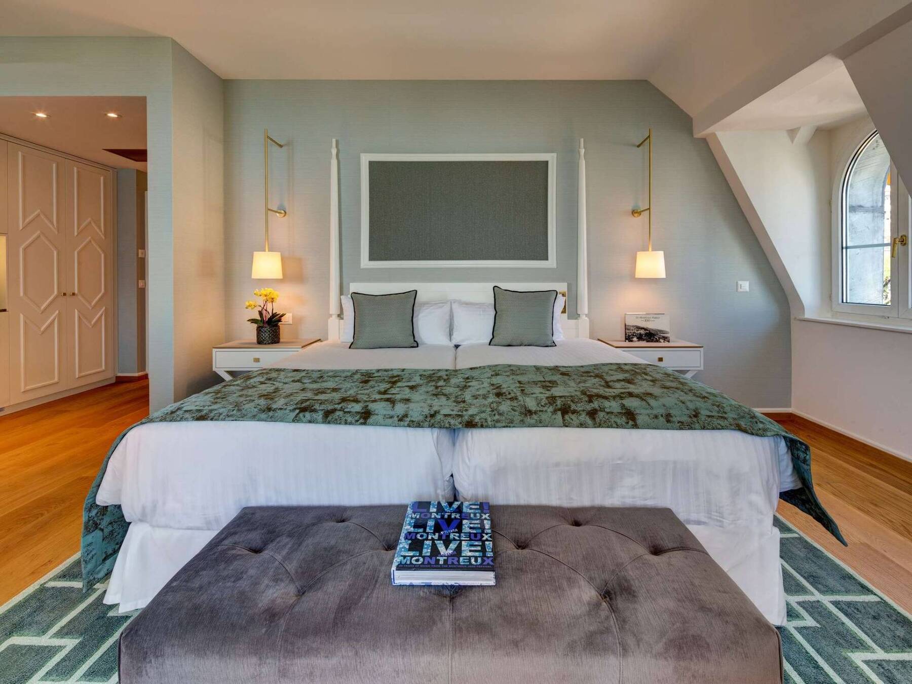 Penthouse Suite
