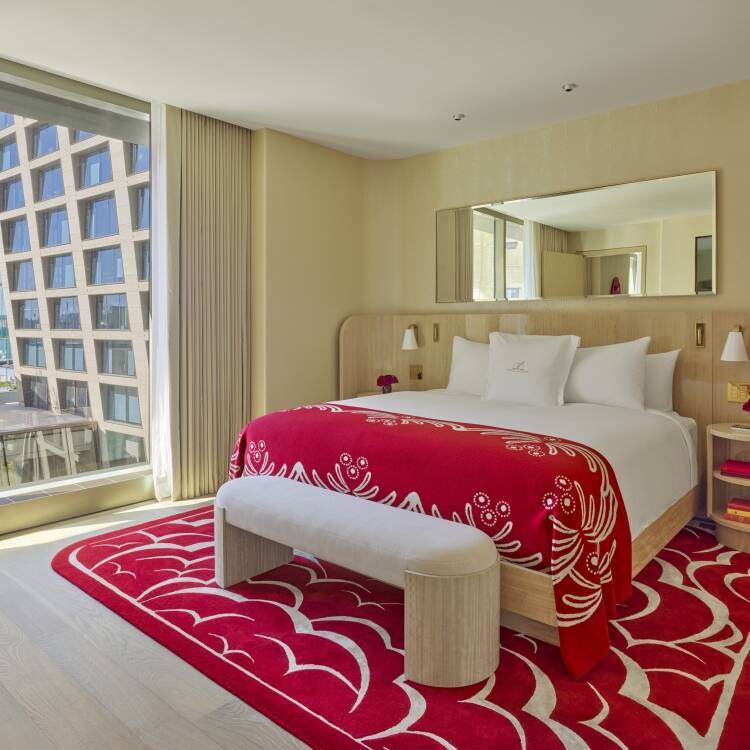 CRYSTAL TWO BEDROOM SUITE