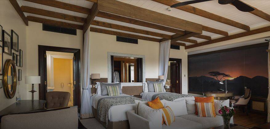 EXECUTIVE TWIN SUITE