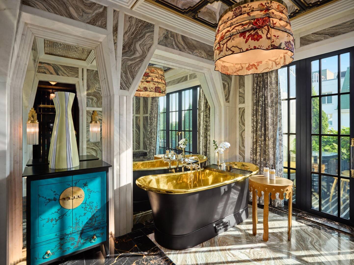 GRAND OPERA SUITE