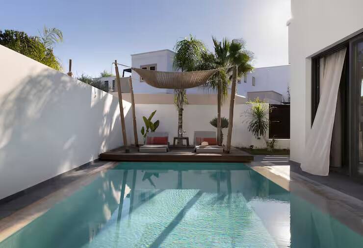 King Tropical Zen Bungalow Suite with Private Pool