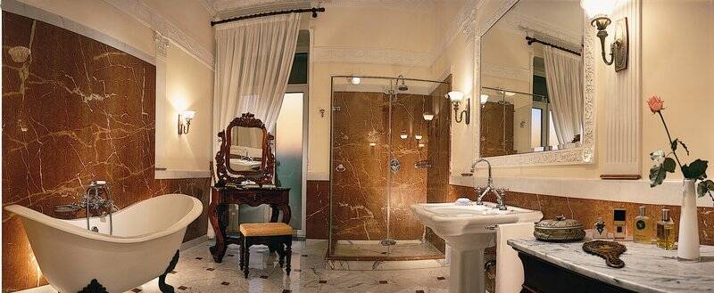 Royal Suite