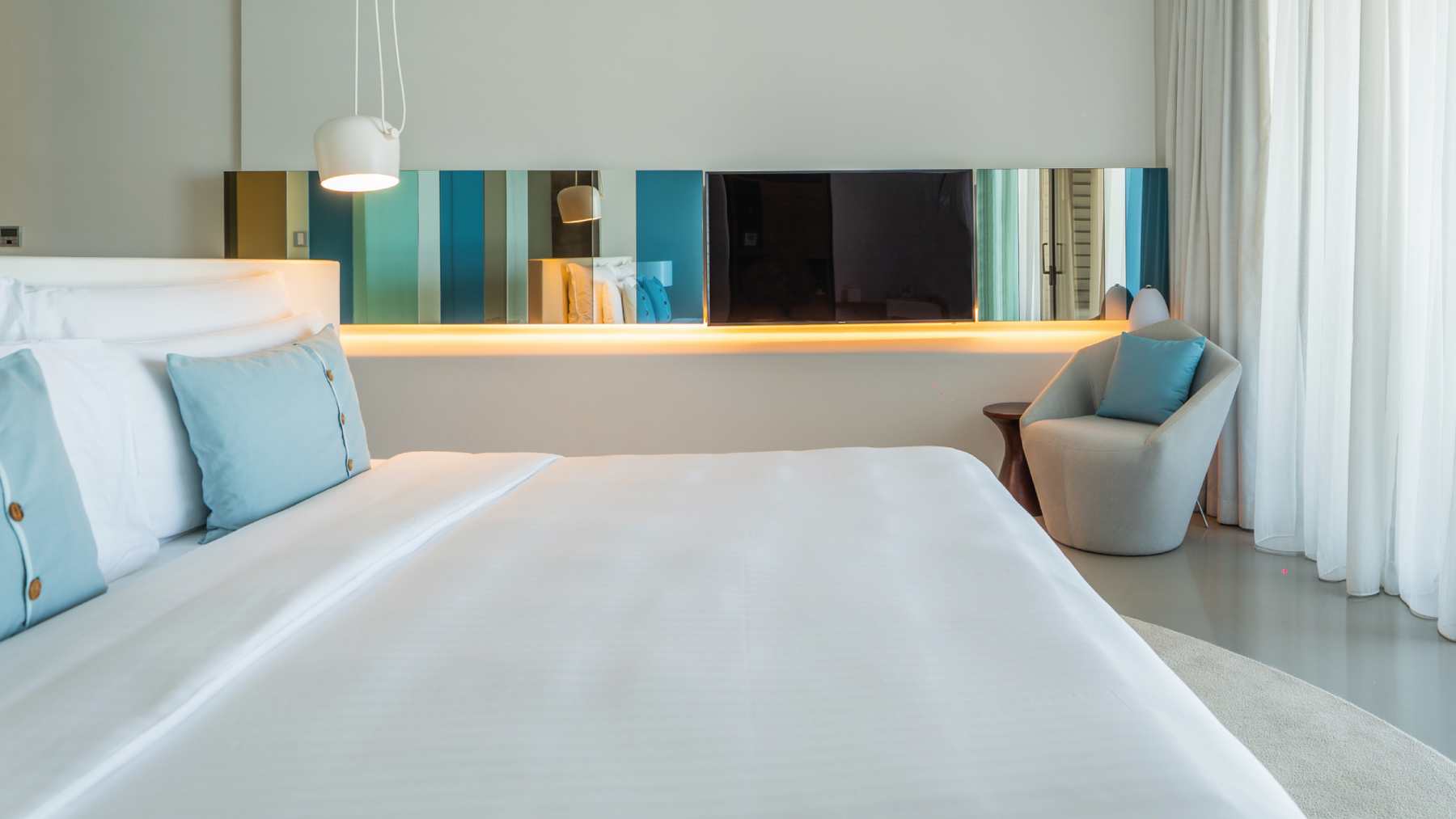 Luux Sea View Room King