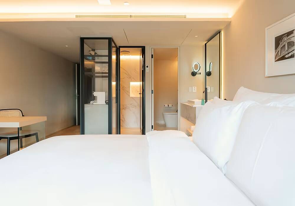 Deluxe Room King