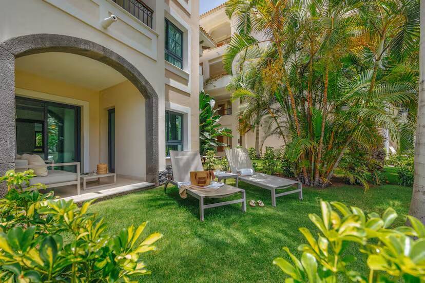 RedLevel Junior Suite Private Garden