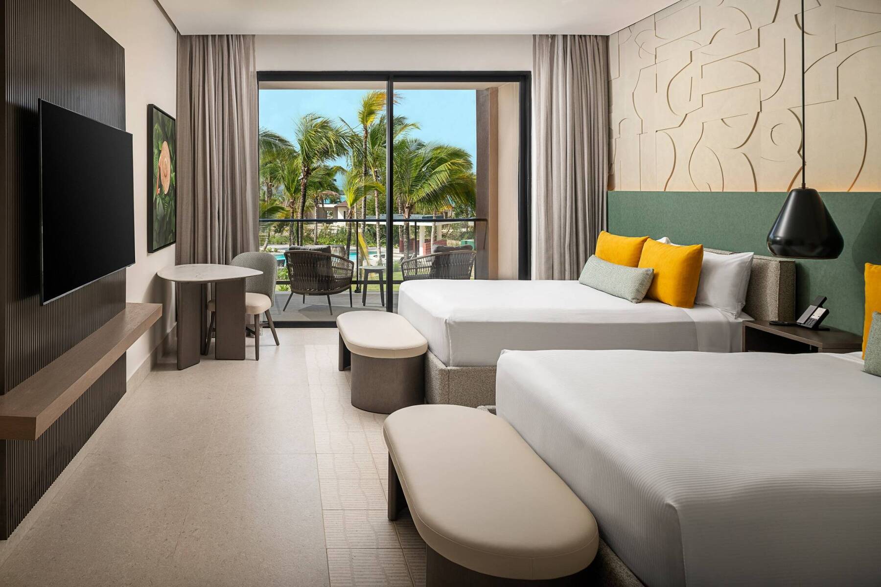 CLUB AZURE TROPICAL VIEW ROOM TWO QUEEN BEDS