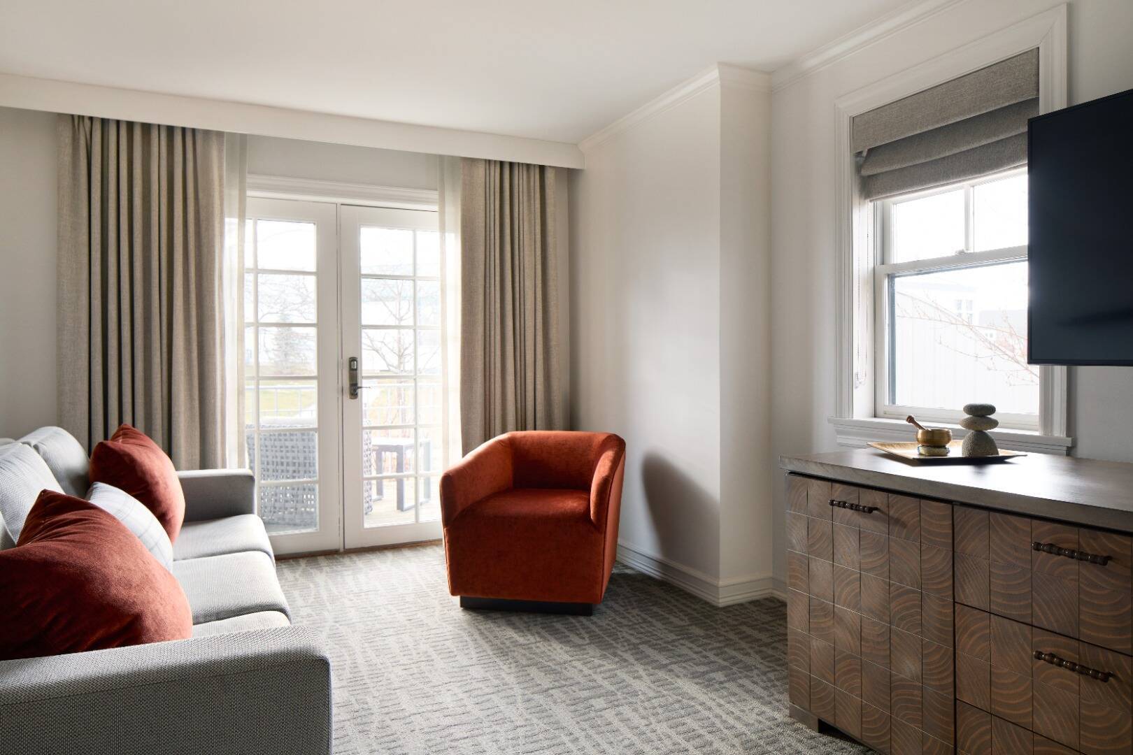 Hemlock Suite with King Bed