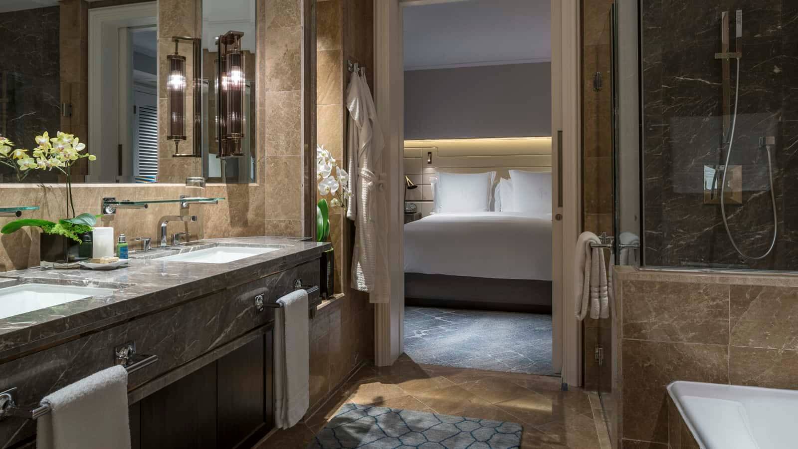 THREE BEDROOM PREMIER SUITE
