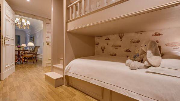 LITTLE EXPLORERS TWO BEDROOM SUITE