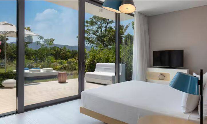 ONE BEDROOM SUITE WITH PRIVATE POOL AND GARDEN VIEW