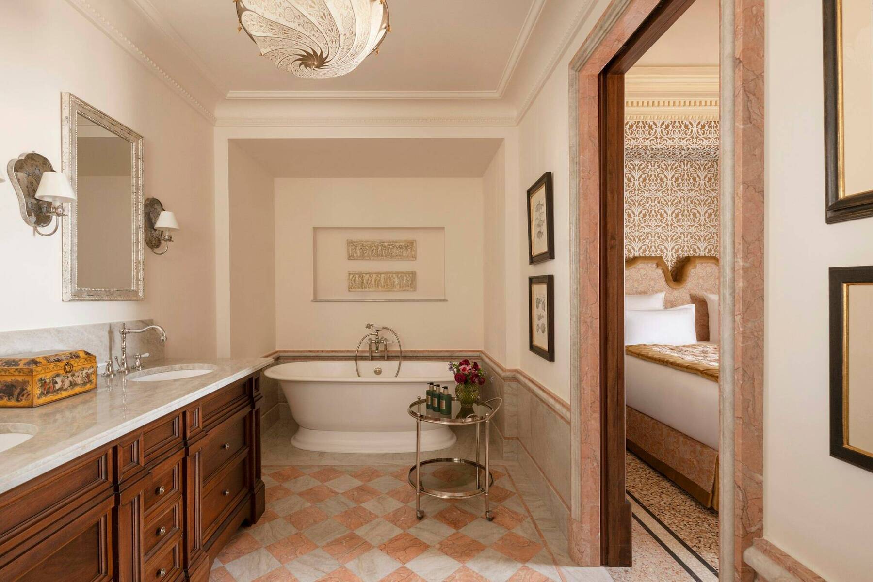 One Bedroom Suite 