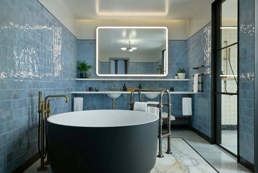 COURTYARD TERRACE SUITE