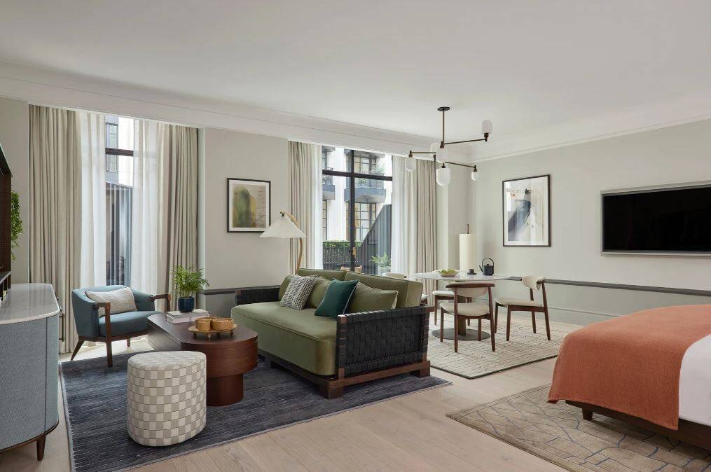 COURTYARD TERRACE SUITE
