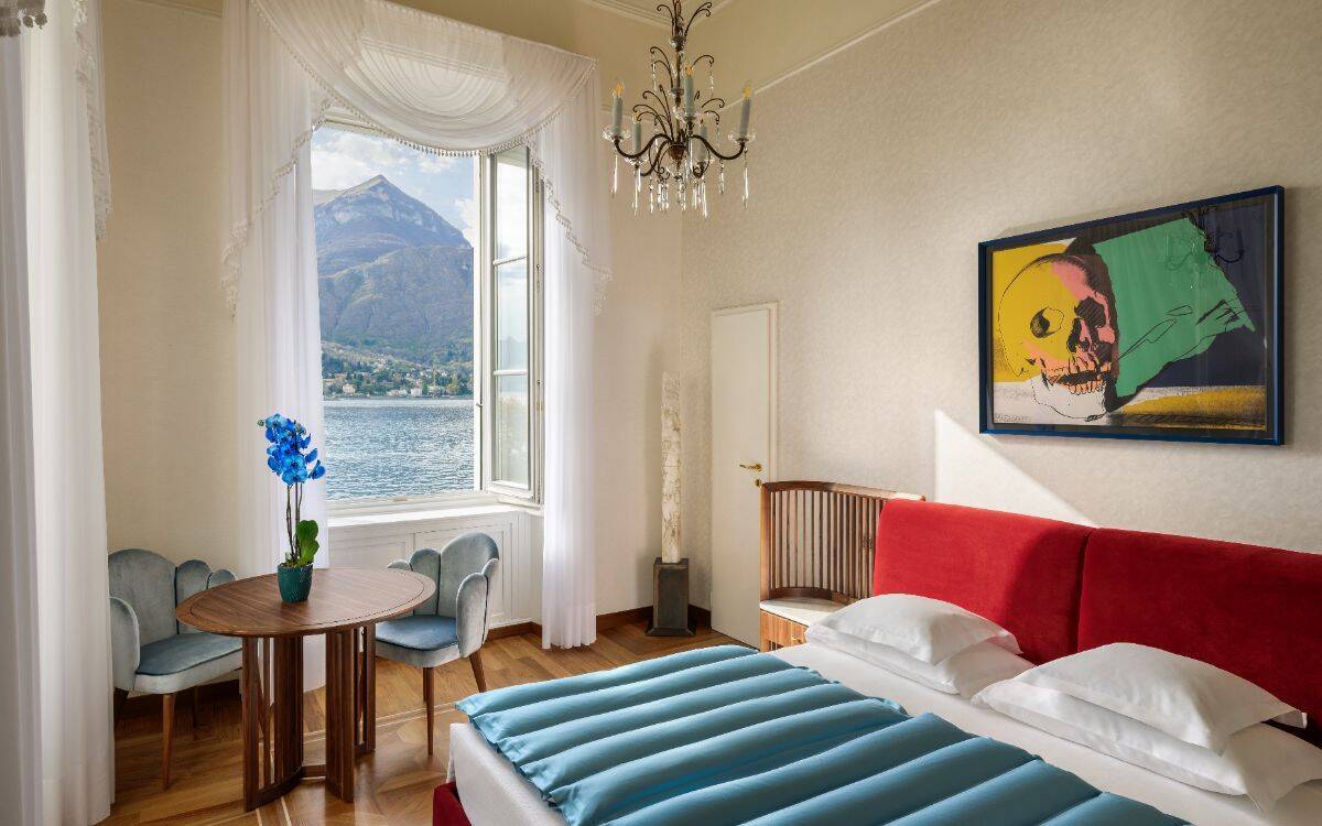 SUITE ARTE WITH LAKE VIEW