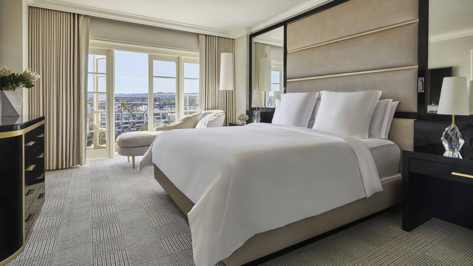Palm Suite