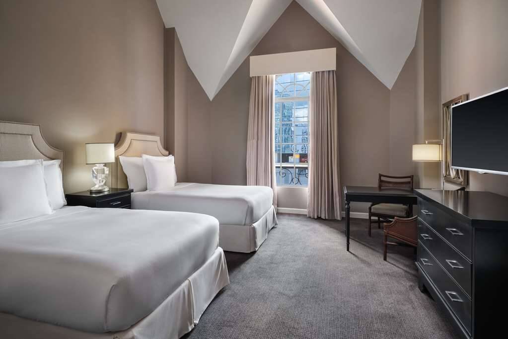Deluxe Classic Double Guest Room
