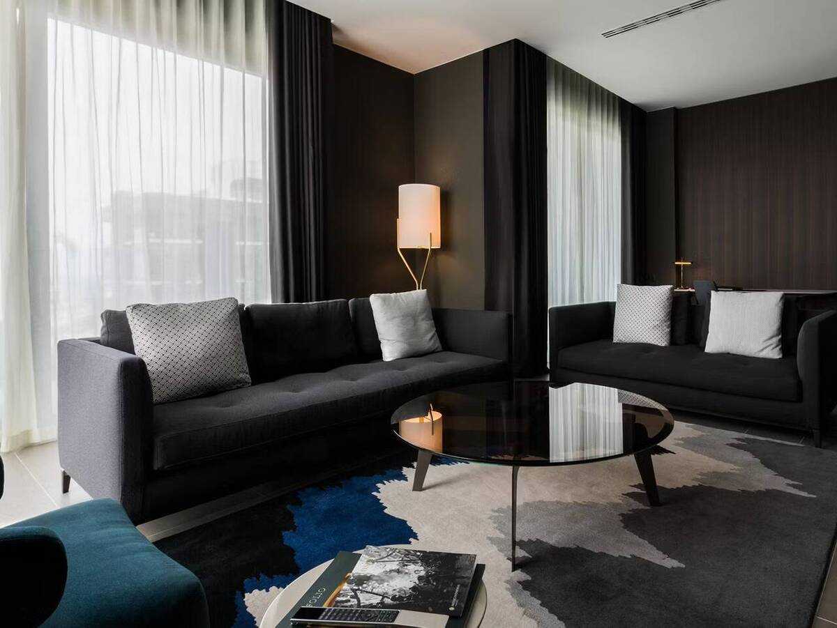 Penthouse Suite