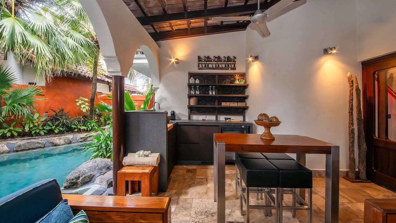 PRIVATE POOL VILLA