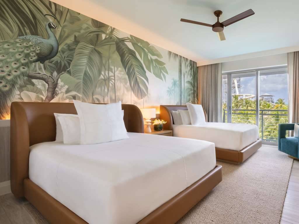 SUPERIOR TWO BEDROOM SUITE