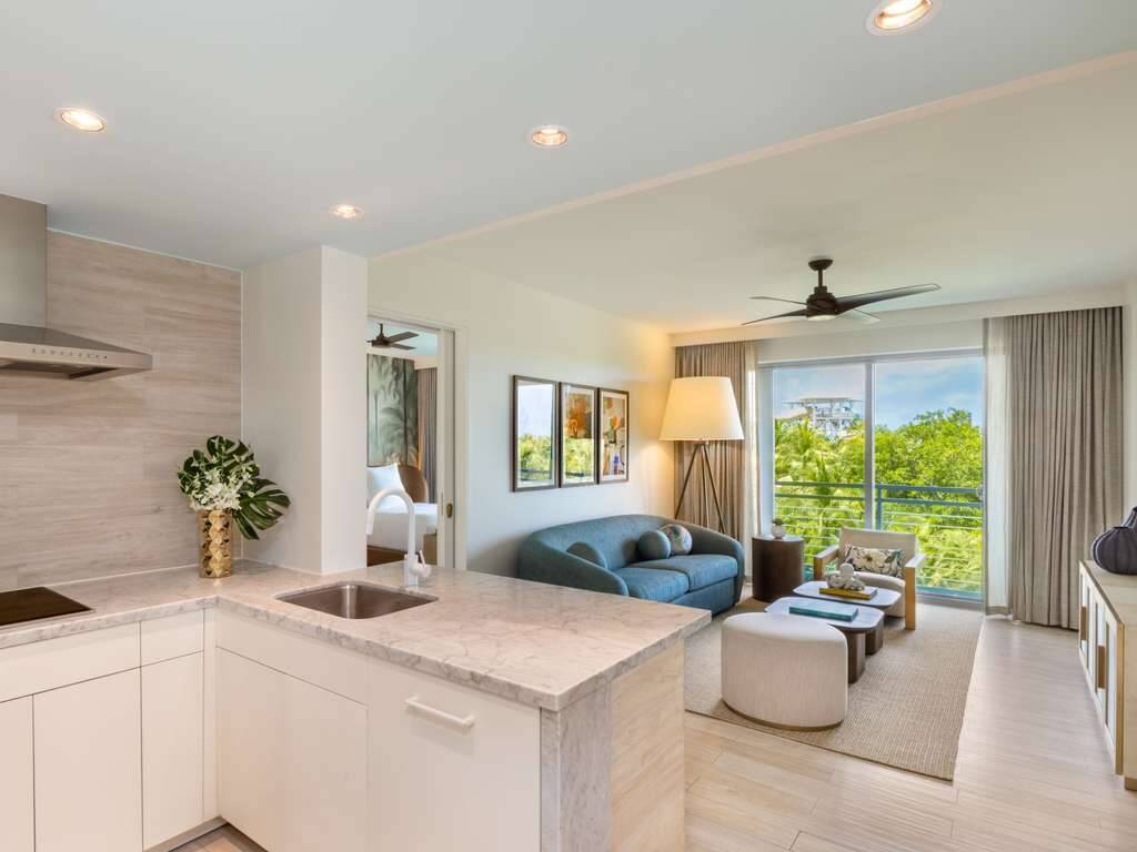 SUPERIOR TWO BEDROOM SUITE
