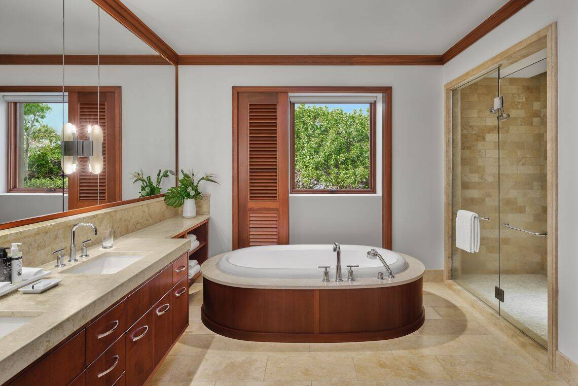 SIGNATURE THREE BEDROOM RESIDENCE GARDEN VIEW HIONA WAI
