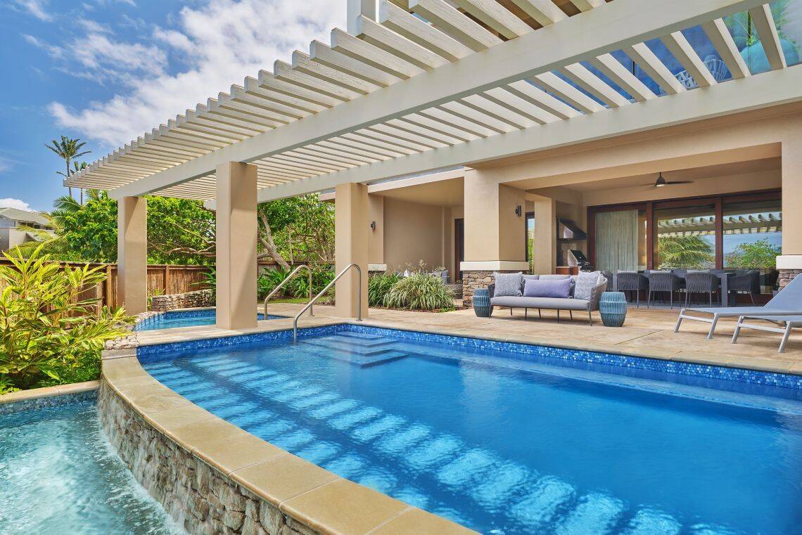 SIGNATURE THREE BEDROOM RESIDENCE GARDEN VIEW HIONA WAI