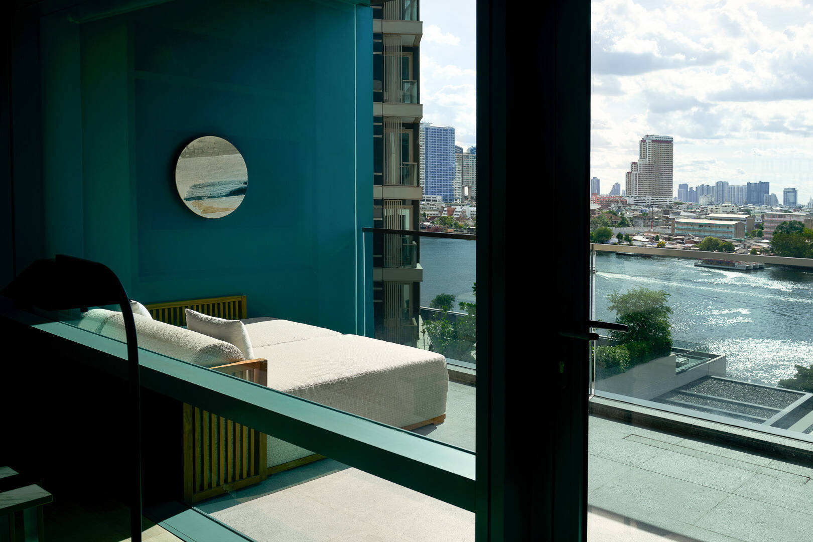 River Suite King