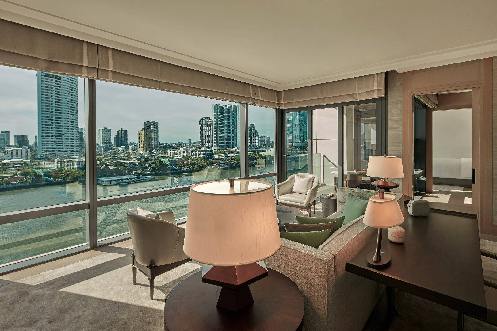 River Premier Suite King