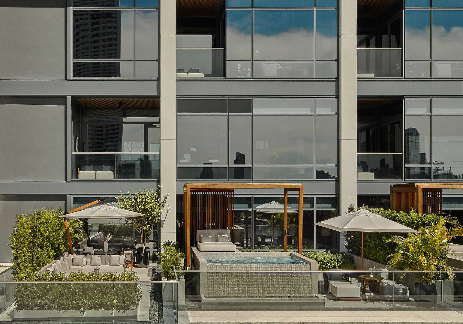 Verandah Suite 