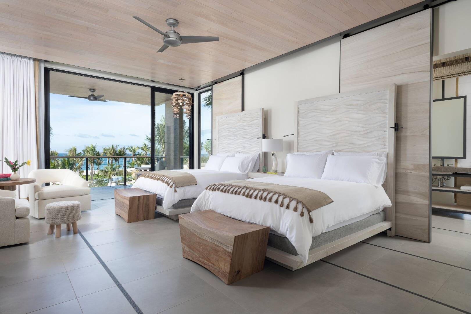 Nido: Five Bedroom Oceanview Casa with Pool