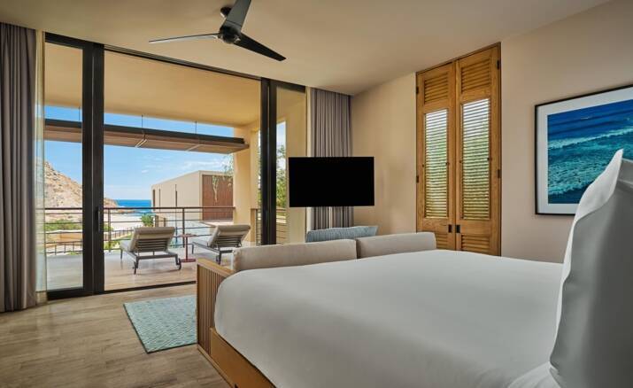 Ocean View Townhouse One Bedroom Suite