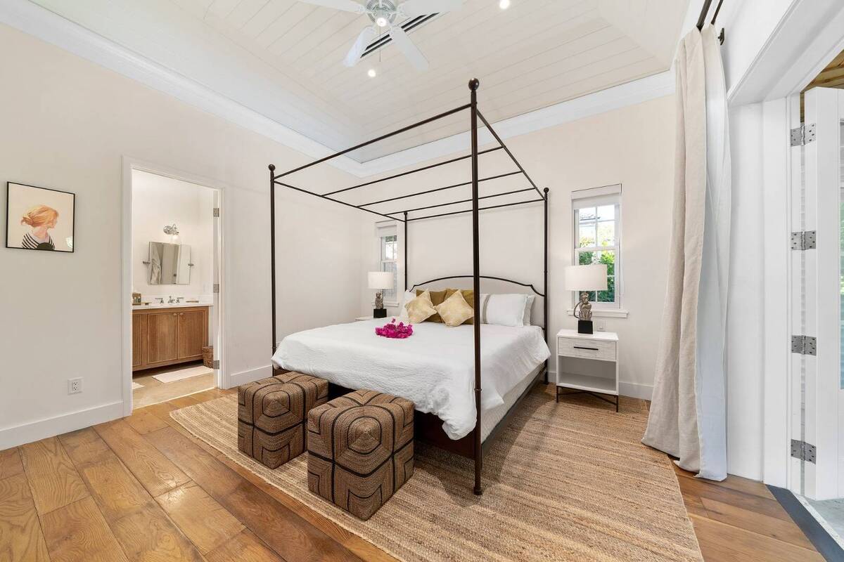 ONE BEDROOM OCEAN VIEW COTTAGE 