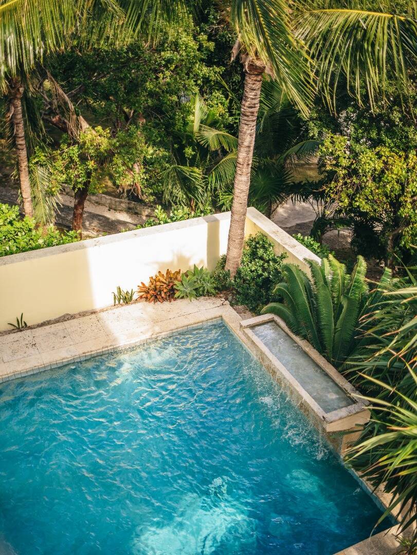 BANYAN TREE HOUSE + COTTAGE 