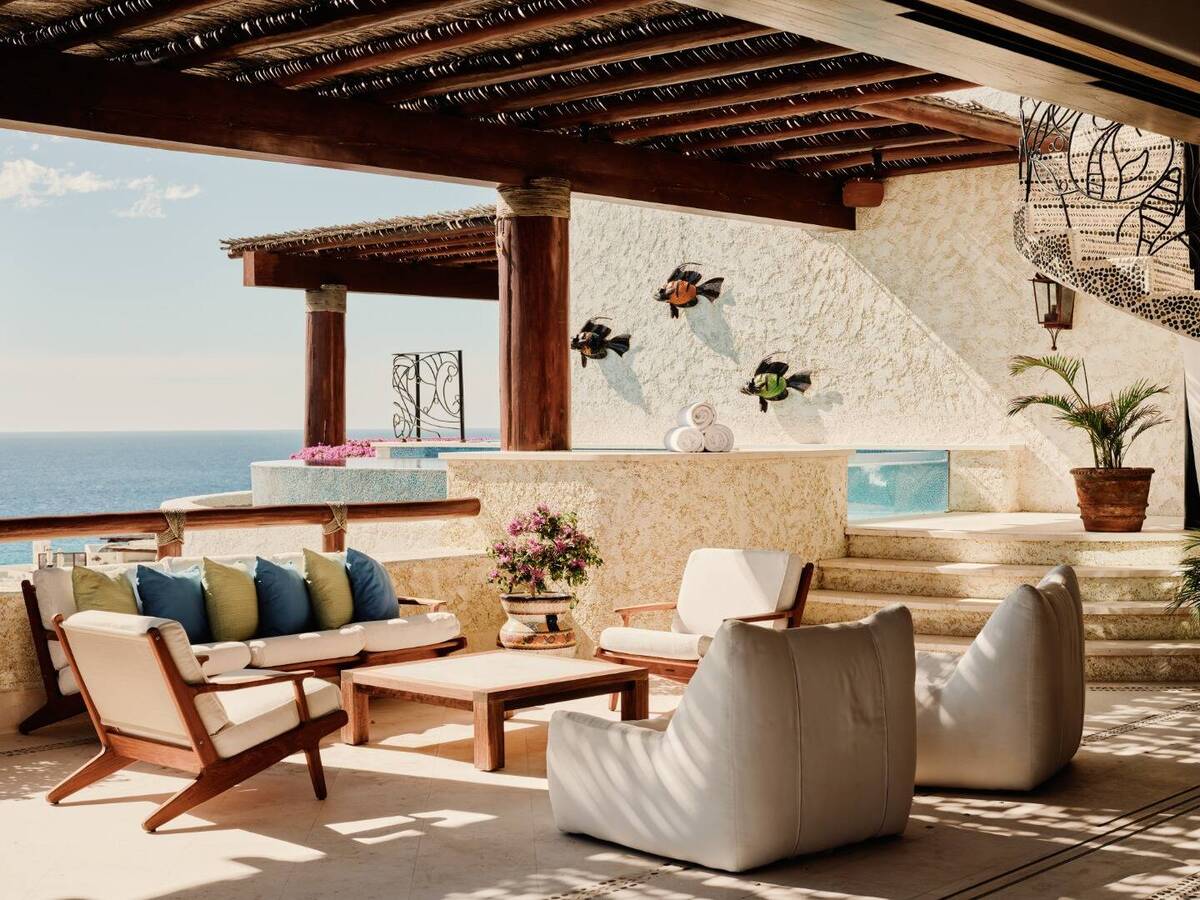 Three Bedroom Signature Penthouse Rooftop Residence