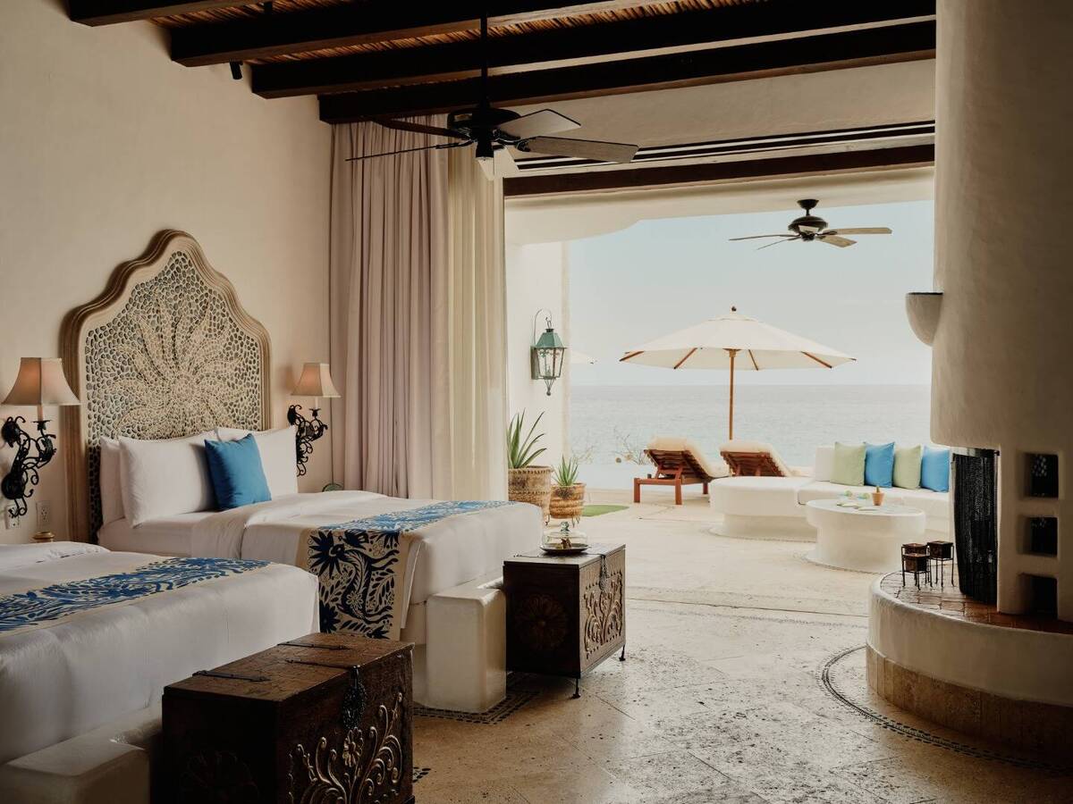 Oceanfront Two Queen Beds Junior Suite