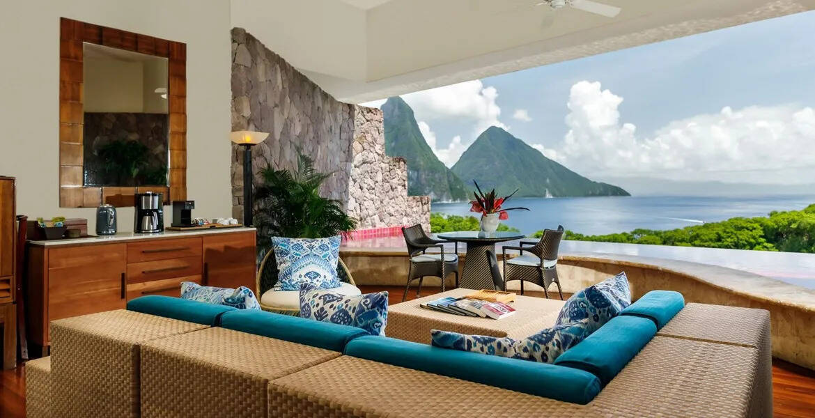 Sky Jacuzzi Suite