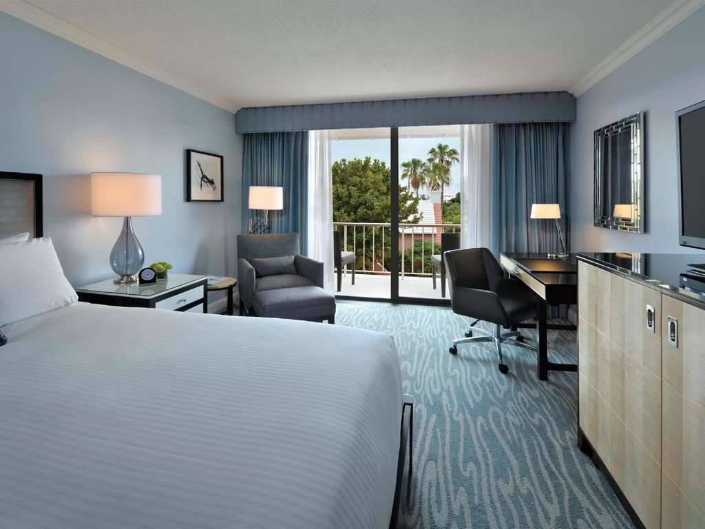 Garden View Suite - King Bed