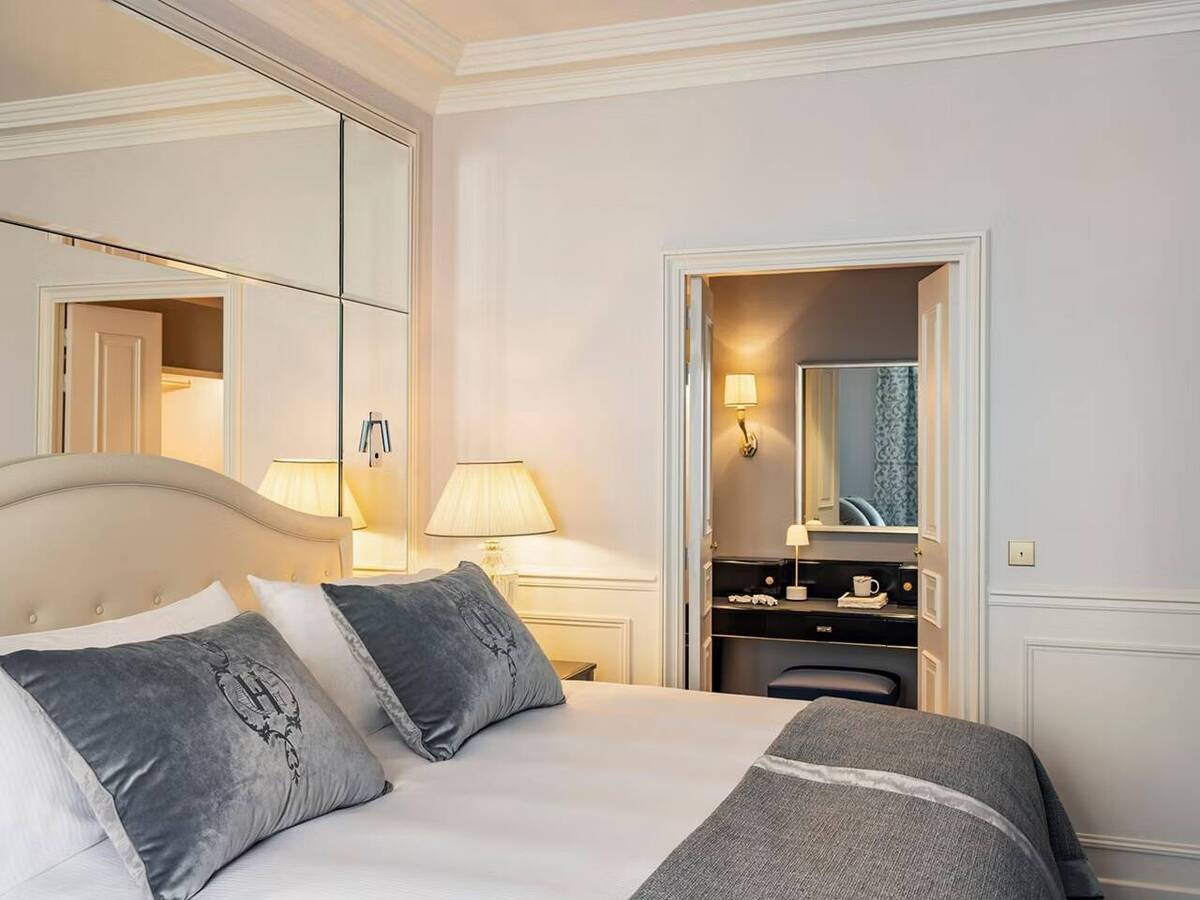 One Bedroom Suite Balcony