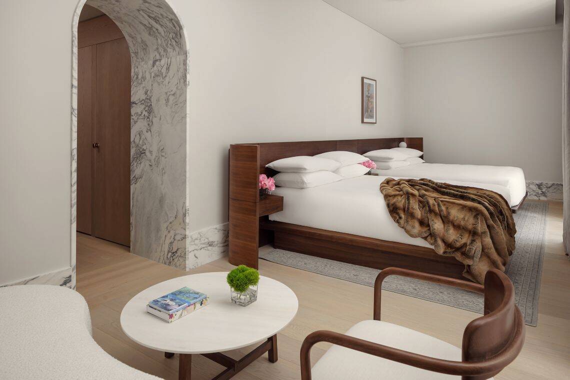 Guest Room Two Queen beds